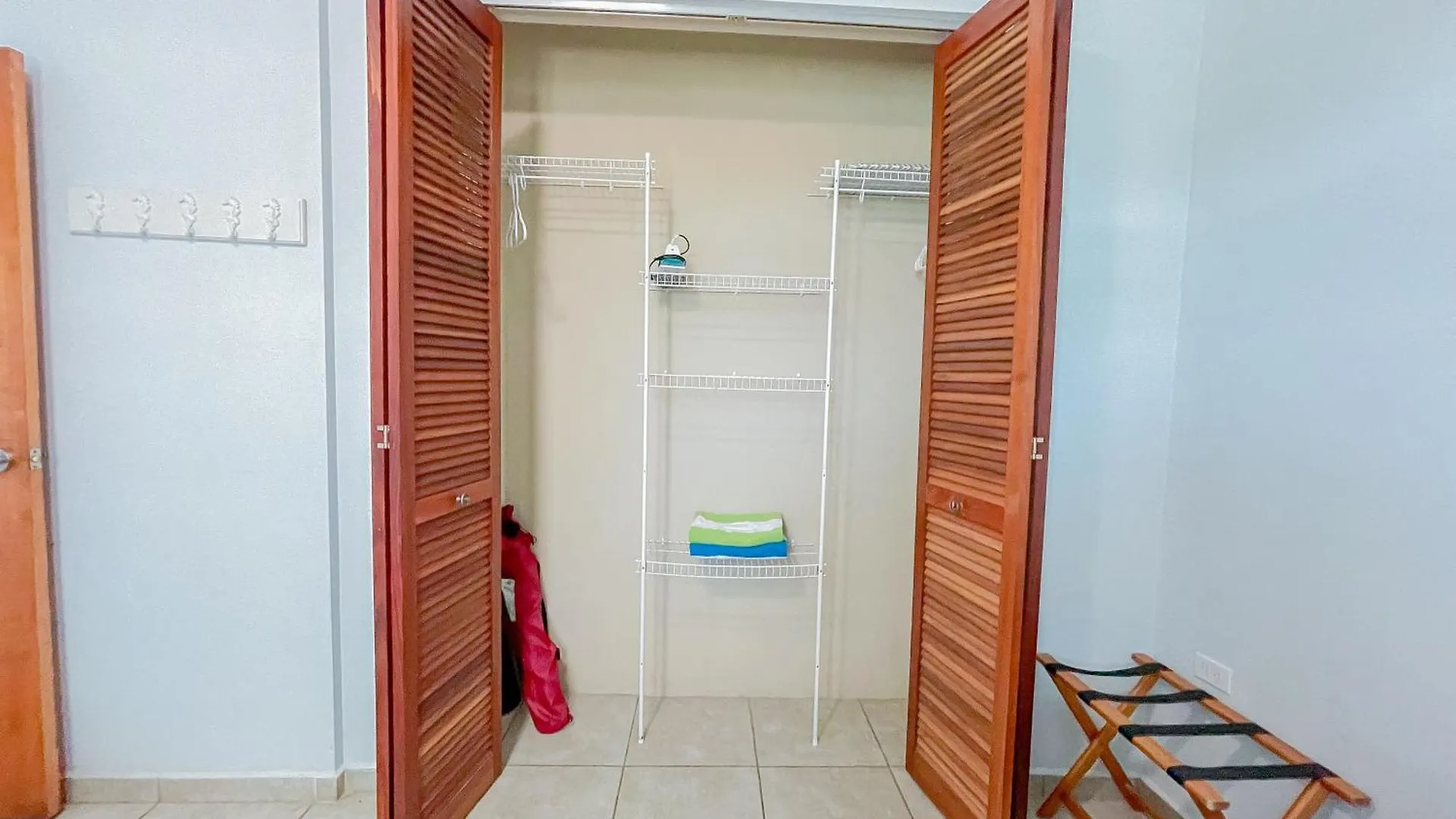 Island Charm Culebra Studios & Suites - Amazing Water Views From All 3 Apartments Located In Culebra Puerto Rico! Isla Culebra Pensionat