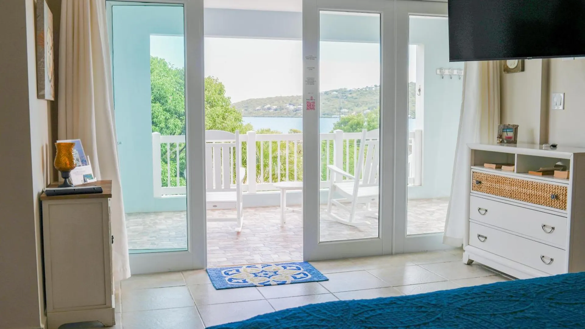 Island Charm Culebra Studios & Suites - Amazing Water Views From All 3 Apartments Located In Culebra Puerto Rico! Isla Culebra