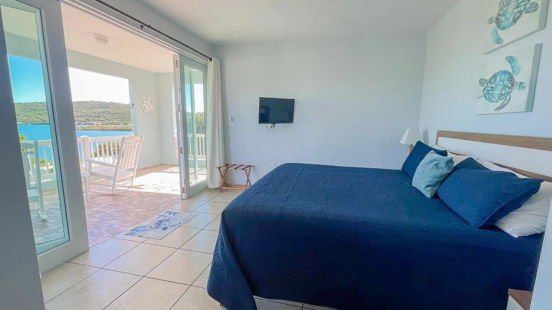 Island Charm Culebra Studios & Suites - Amazing Water Views From All 3 Apartments Located In Culebra Puerto Rico! Isla Culebra Pensión